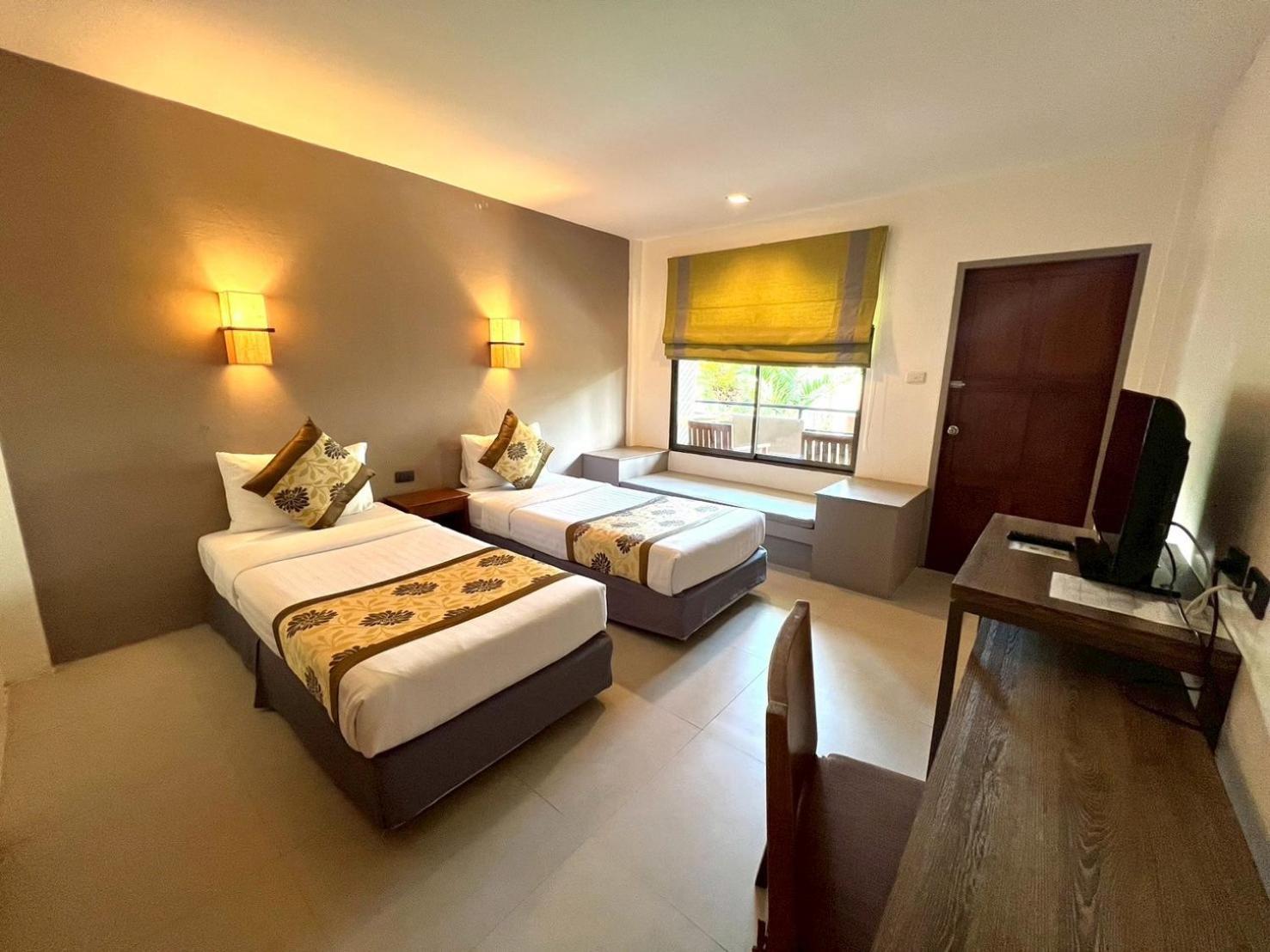 The Viridian Resort - Sha Plus Patong Exterior photo